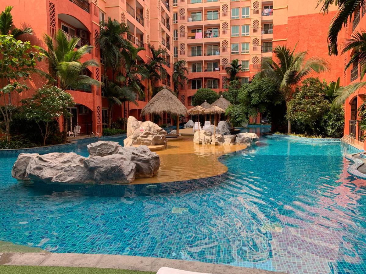 Seven Seas Condo Resort Bãi biển Jomtien Ngoại thất bức ảnh
