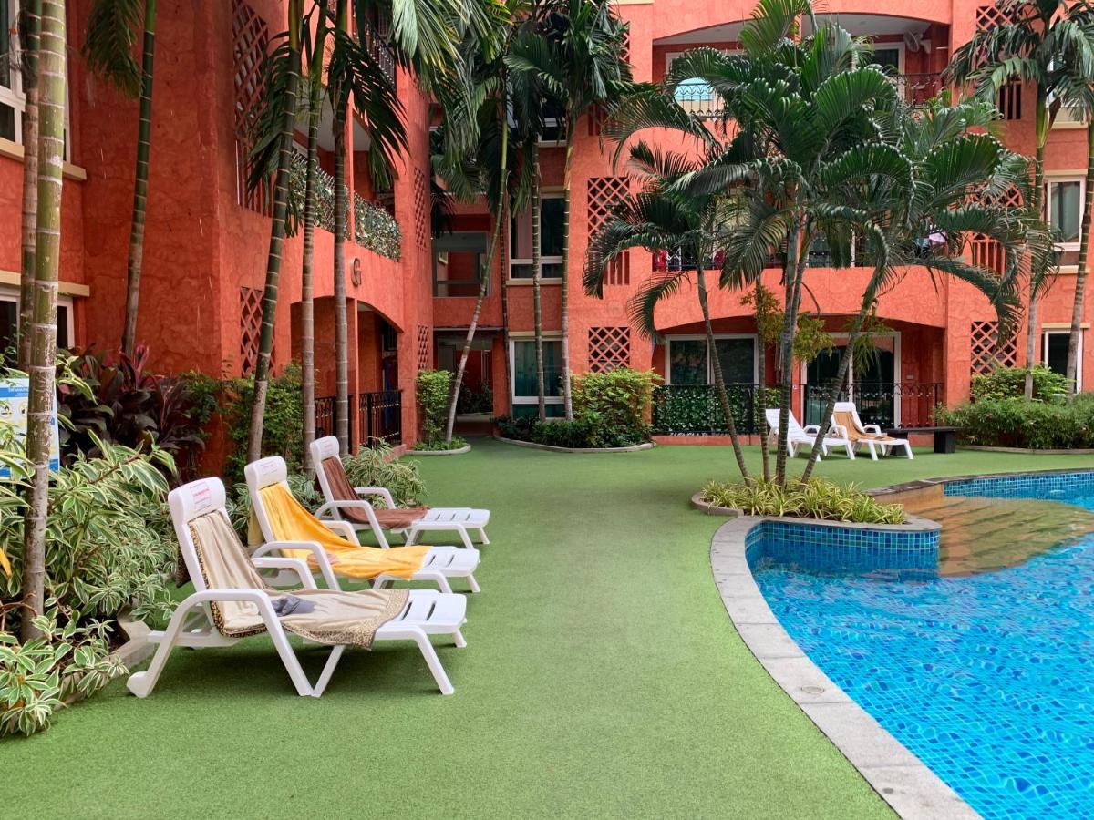 Seven Seas Condo Resort Bãi biển Jomtien Ngoại thất bức ảnh