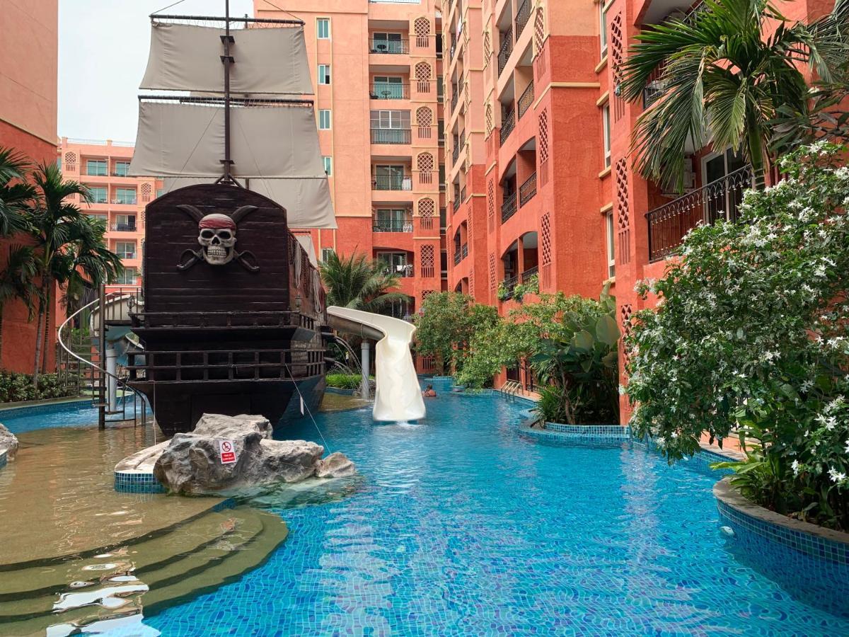 Seven Seas Condo Resort Bãi biển Jomtien Ngoại thất bức ảnh