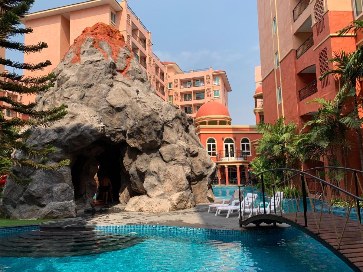 Seven Seas Condo Resort Bãi biển Jomtien Ngoại thất bức ảnh