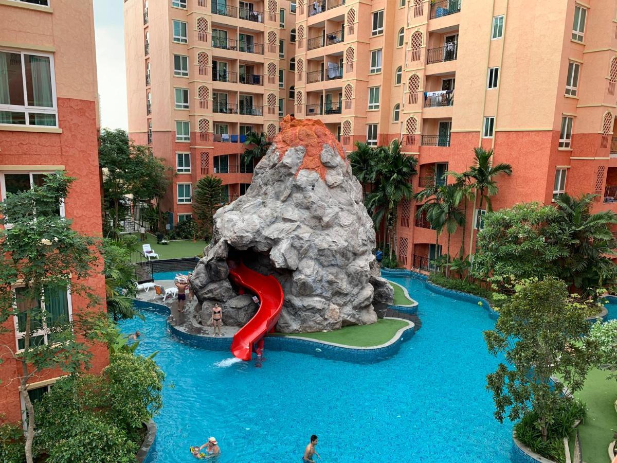 Seven Seas Condo Resort Bãi biển Jomtien Ngoại thất bức ảnh