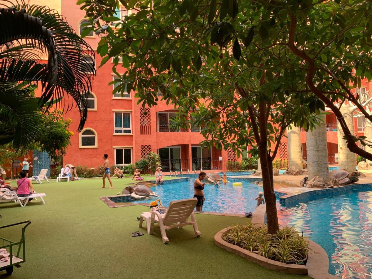 Seven Seas Condo Resort Bãi biển Jomtien Ngoại thất bức ảnh