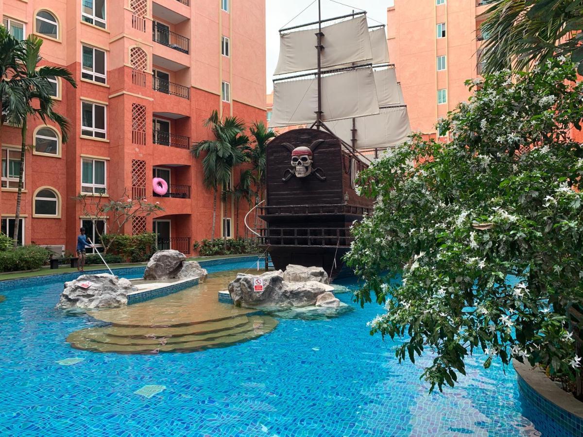 Seven Seas Condo Resort Bãi biển Jomtien Ngoại thất bức ảnh