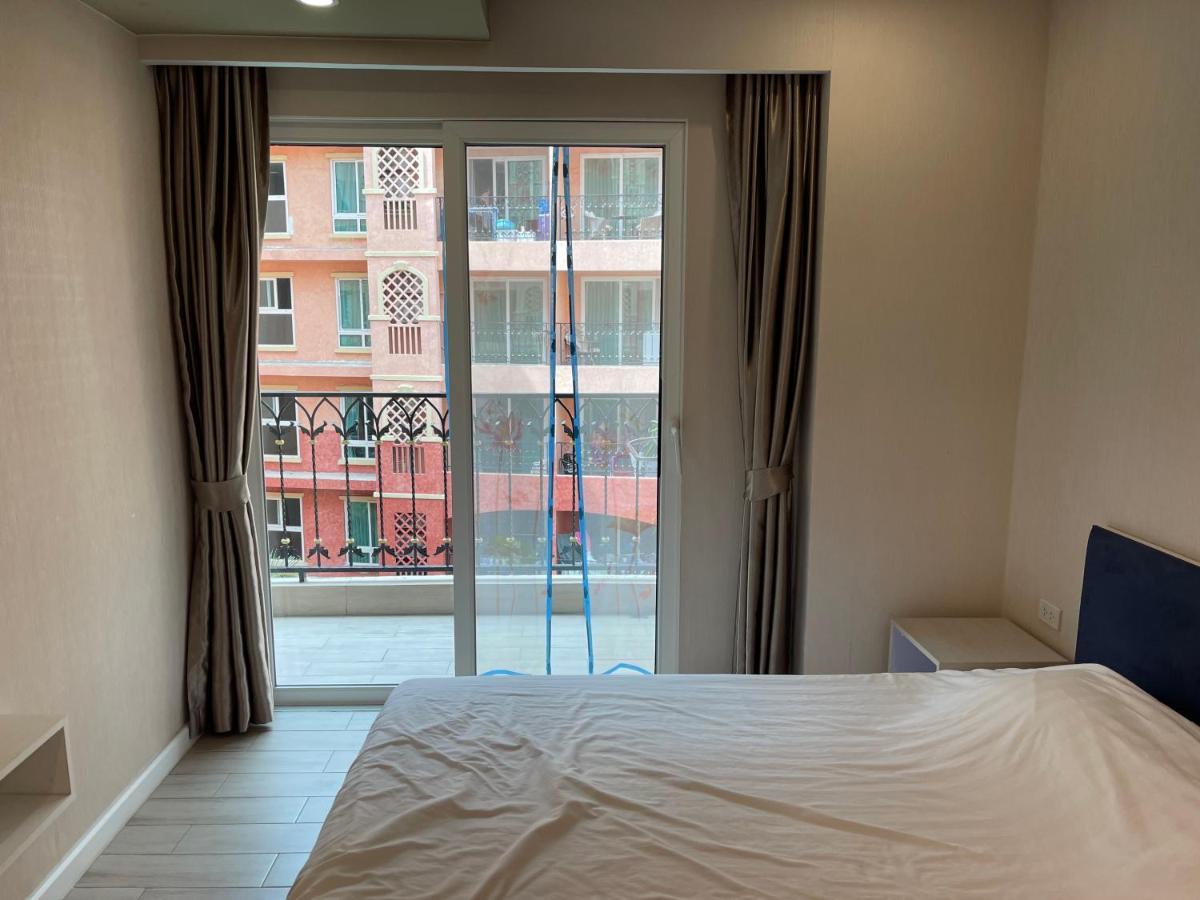 Seven Seas Condo Resort Bãi biển Jomtien Ngoại thất bức ảnh