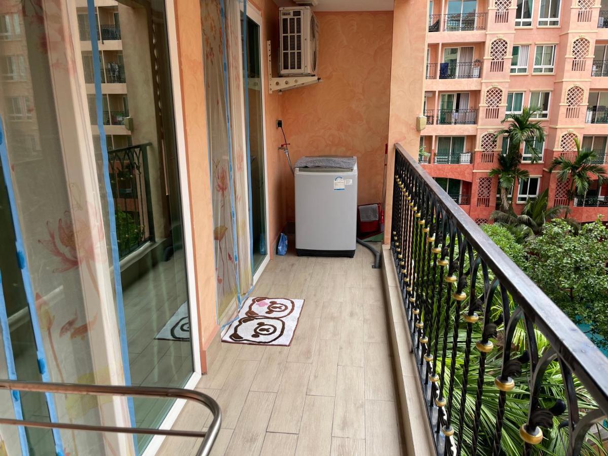 Seven Seas Condo Resort Bãi biển Jomtien Ngoại thất bức ảnh