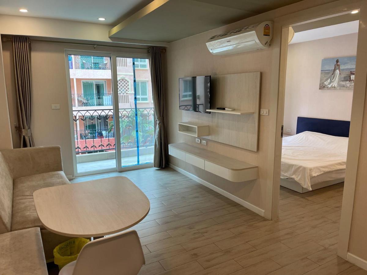 Seven Seas Condo Resort Bãi biển Jomtien Ngoại thất bức ảnh