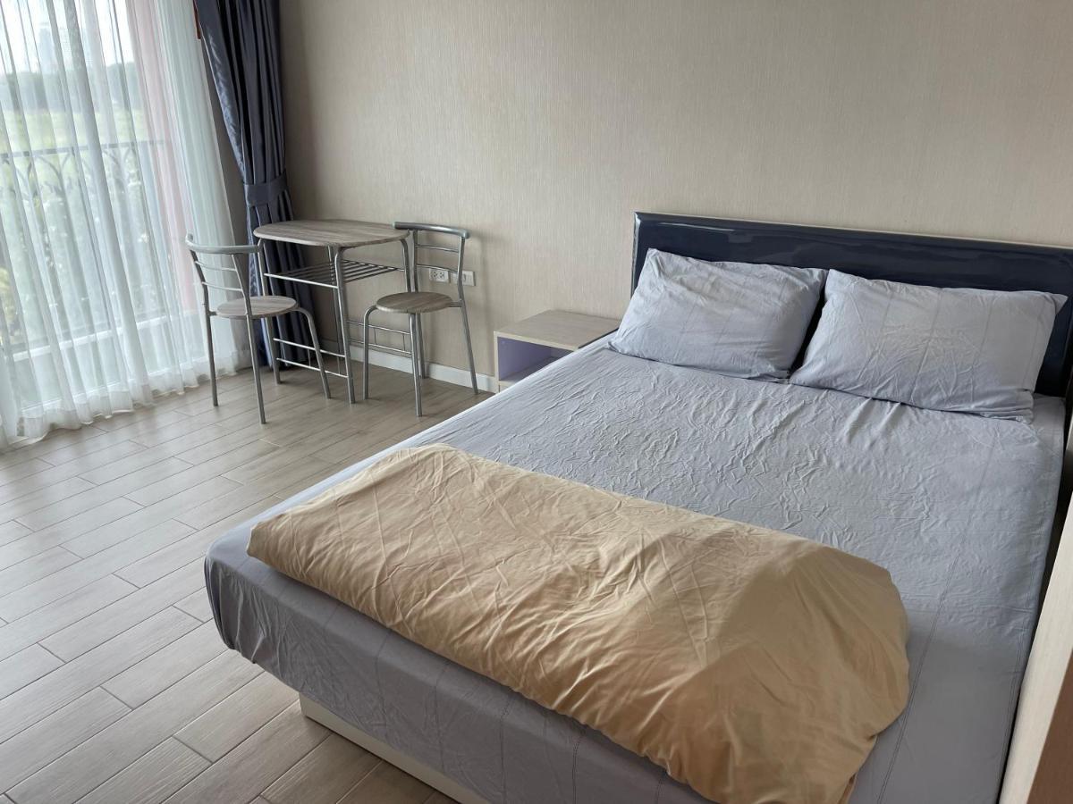 Seven Seas Condo Resort Bãi biển Jomtien Ngoại thất bức ảnh